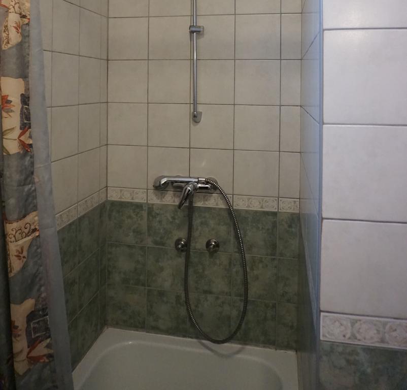 Vamosi Vendeghaz Apartment Nemesvamos Ngoại thất bức ảnh