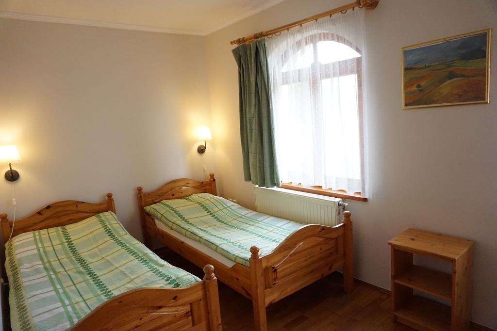Vamosi Vendeghaz Apartment Nemesvamos Ngoại thất bức ảnh